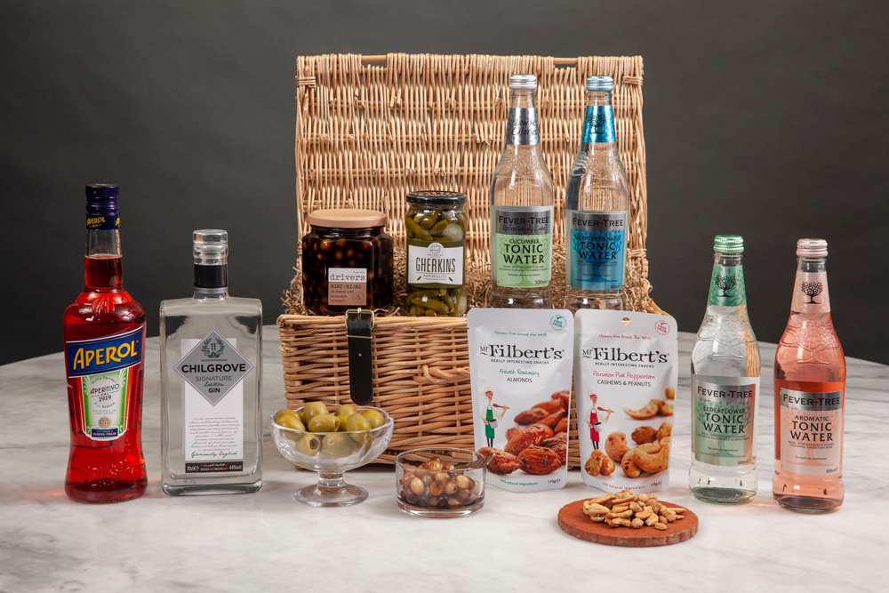 https://thehungryguest.com/app/uploads/2020/07/Aperitif_Hamper-9-Edit.jpg