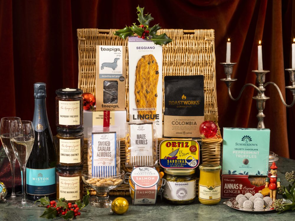 All the treats you could need at Christmas.... Sparkling wine, preserves, chutney, nibbles, coffee, tea, peppermint truffles and more!