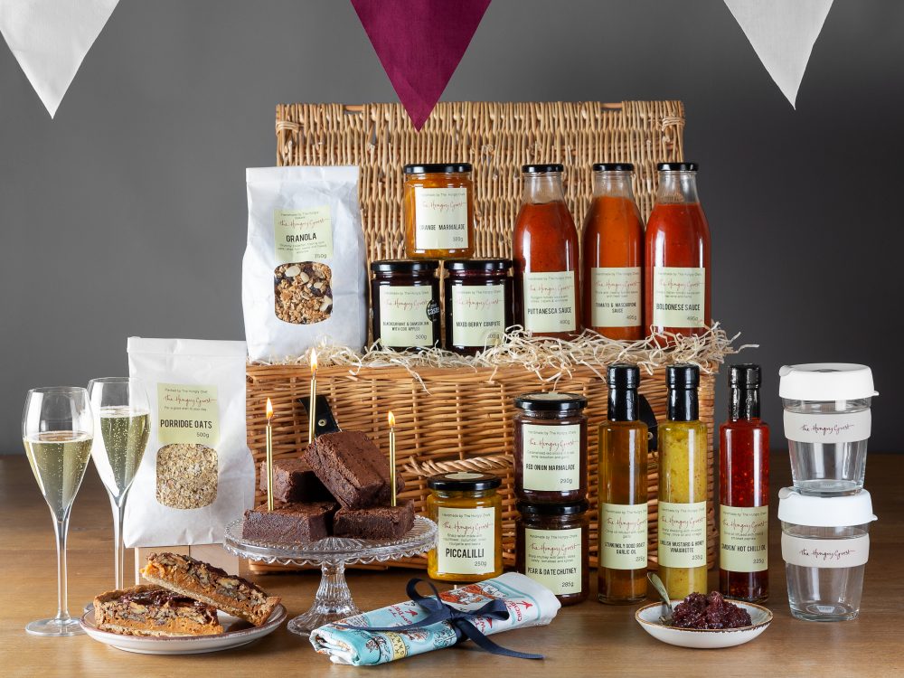 The Hungry Guest Luxury Hamper